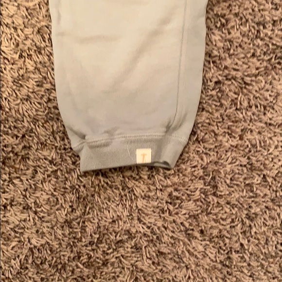 TKEES • The Jogger - Picture 4 of 5